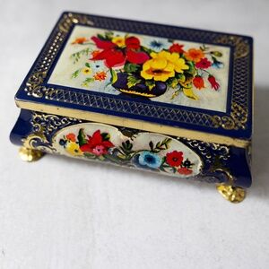 Vintage German Fricke & Nacke hinged metal footed tin blue gold floral feet
